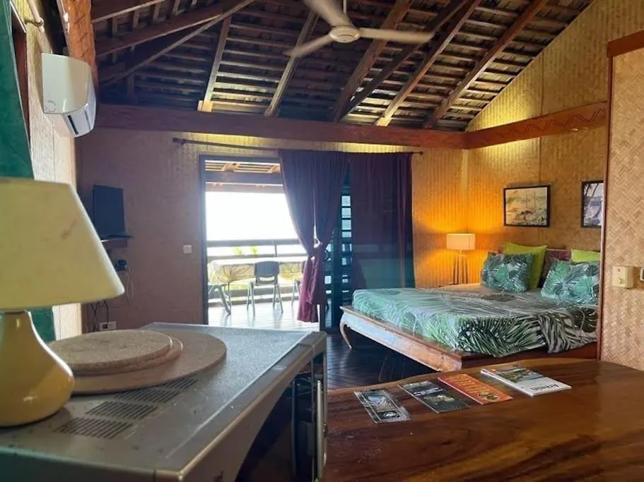 Apartment Tehuarupe Surf Studios Haapiti French Polynesia